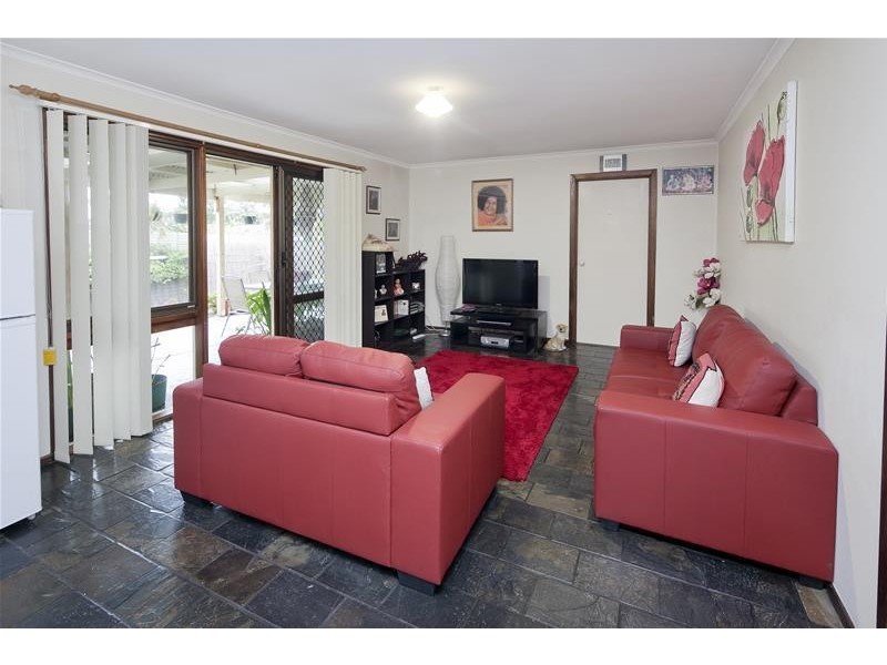 32 Kilberry Crescent, Hallam VIC 3803