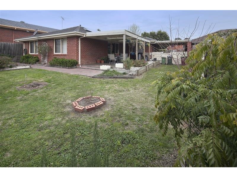 32 Kilberry Crescent, Hallam VIC 3803