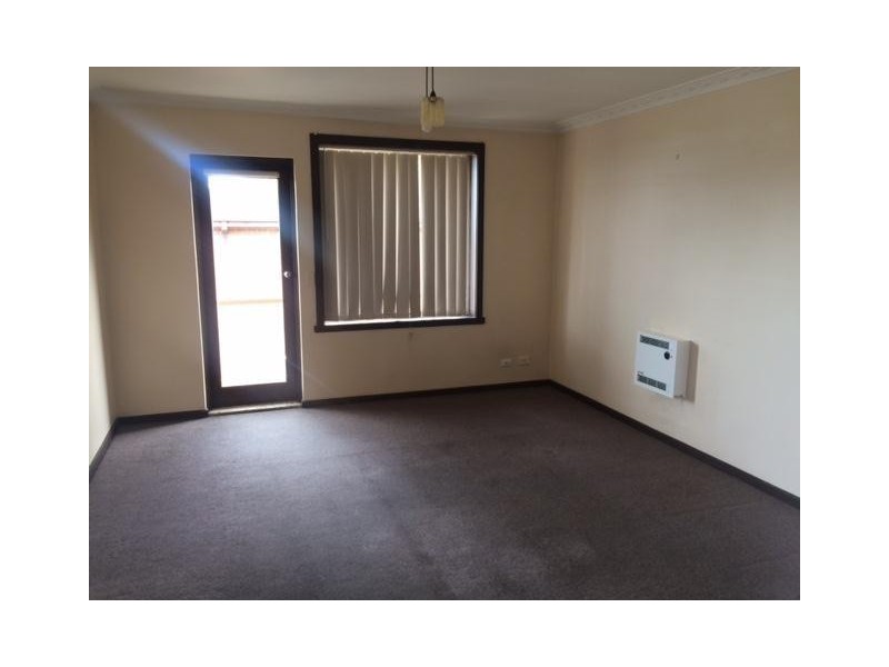 8/29 Hemmings Street, Dandenong VIC 3175