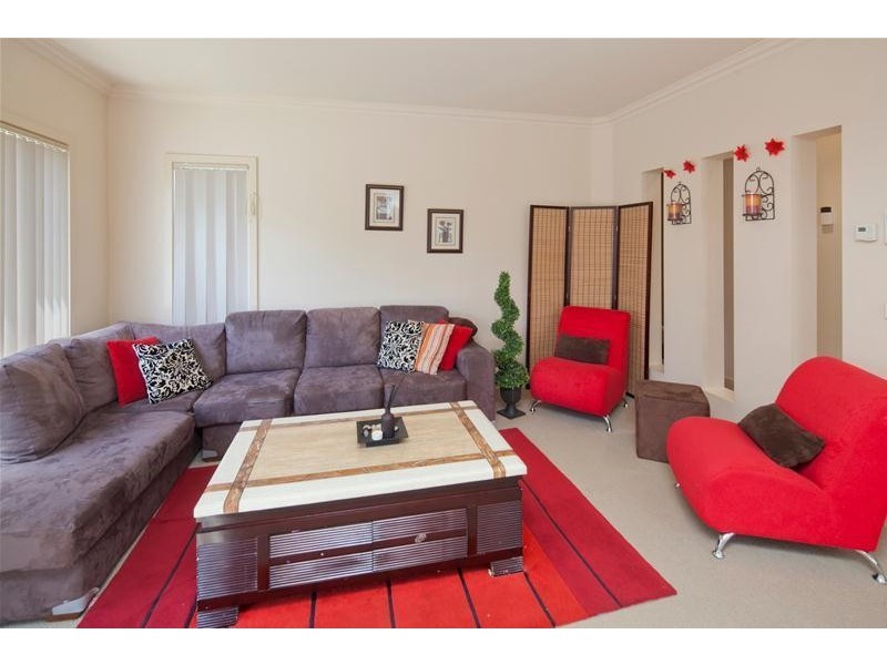 28 Tilbavale Close, Hallam VIC 3803