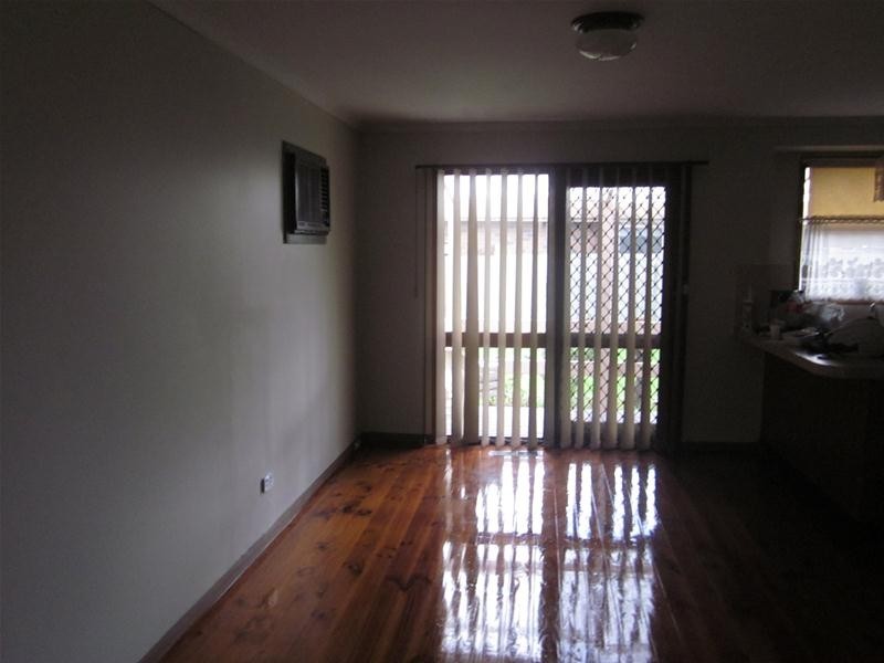 27 Axedale Crescent, Endeavour Hills VIC 3802