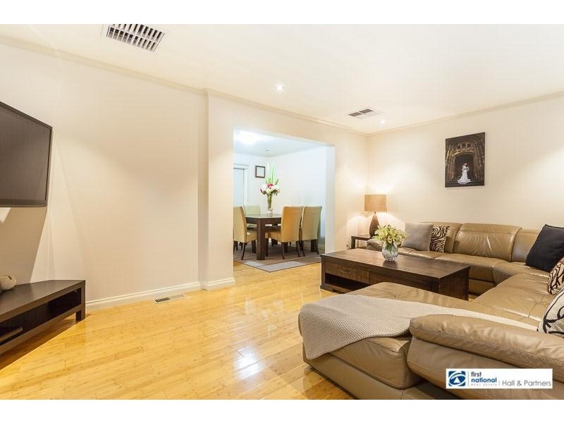 4 Paviour  Court, Dandenong North VIC 3175