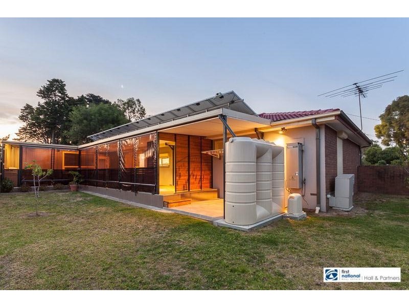 4 Paviour  Court, Dandenong North VIC 3175
