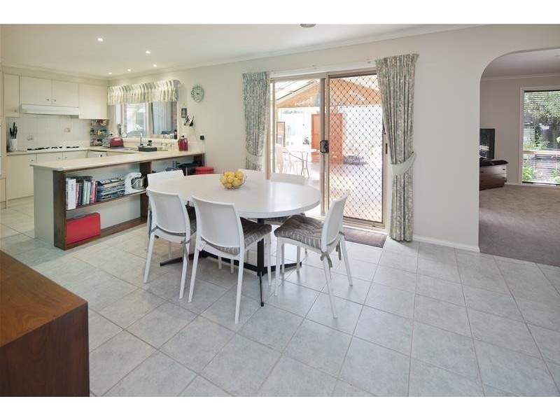 5 Acorn Court, Narre Warren South VIC 3805