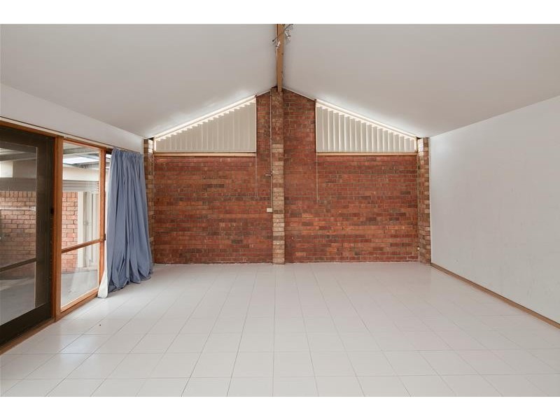 5 Cabinda Drive, Keysborough VIC 3173