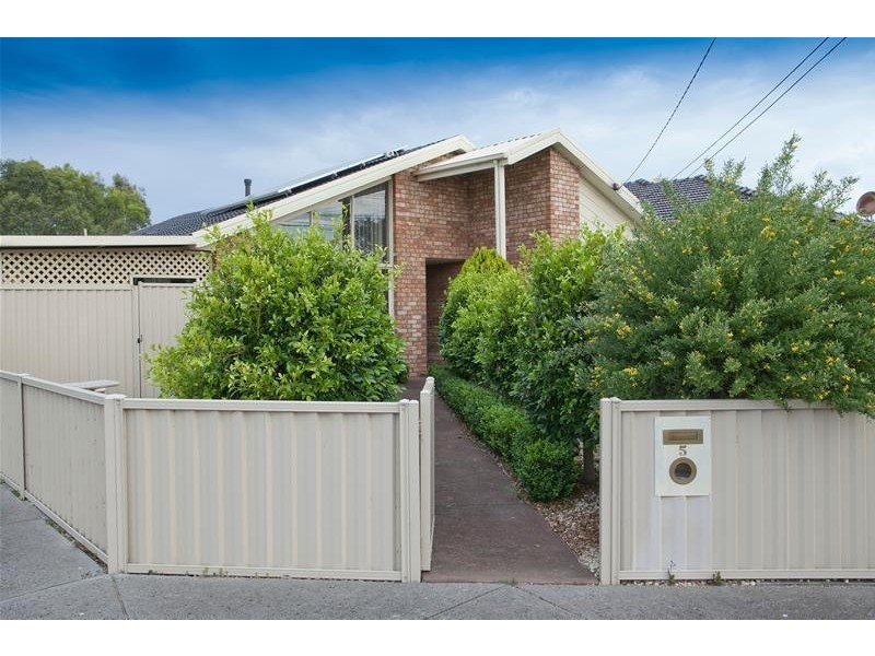 5 Cabinda Drive, Keysborough VIC 3173