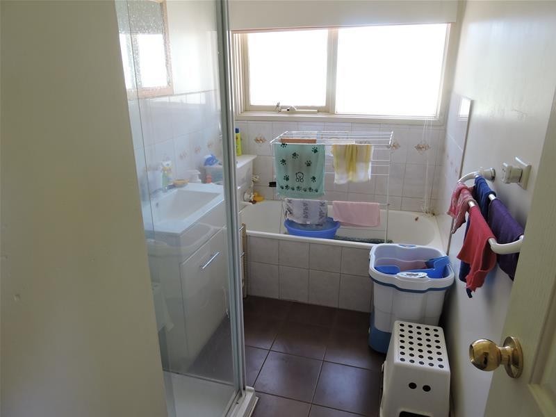 30 Sydney Parkinson Avenue, Endeavour Hills VIC 3802