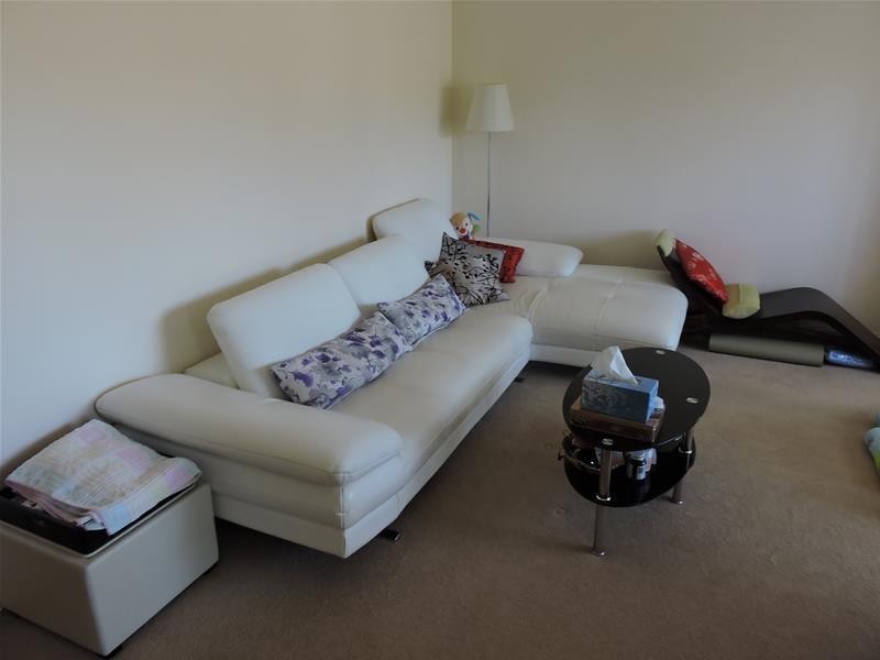 30 Sydney Parkinson Avenue, Endeavour Hills VIC 3802