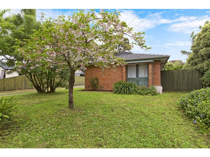 94 Tiverton Drive, Mulgrave VIC 3170