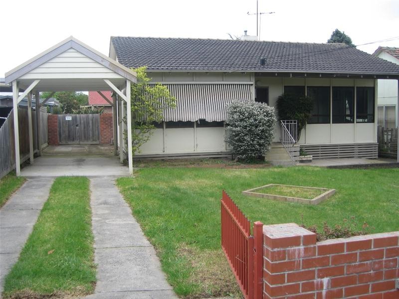 13 Waratah Street, Doveton VIC 3177