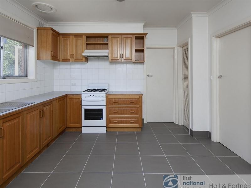 11 Hansworth Street, Mulgrave VIC 3170