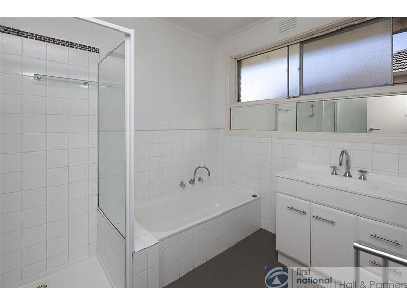 11 Hansworth Street, Mulgrave VIC 3170