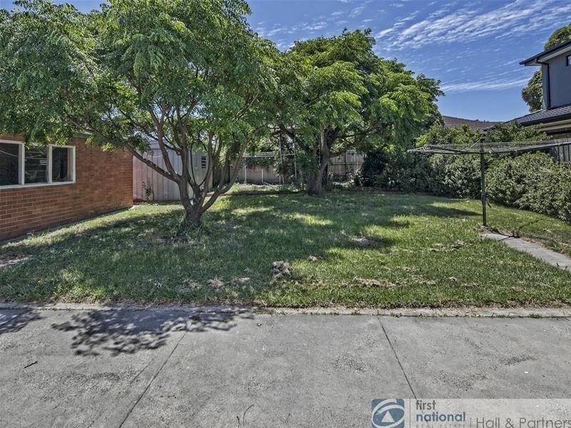 11 Hansworth Street, Mulgrave VIC 3170