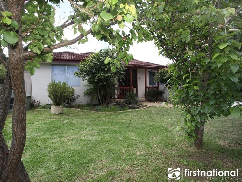 5 Henry Avenue, Hallam VIC 3803