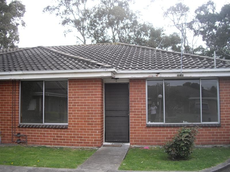 2/104 Railway Parade, Dandenong North VIC 3175