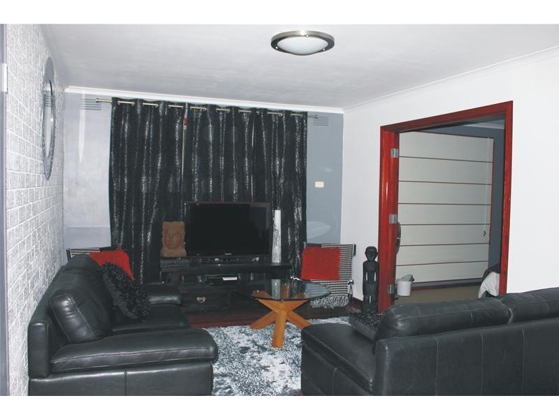 5/6 Hutton Street, Dandenong VIC 3175