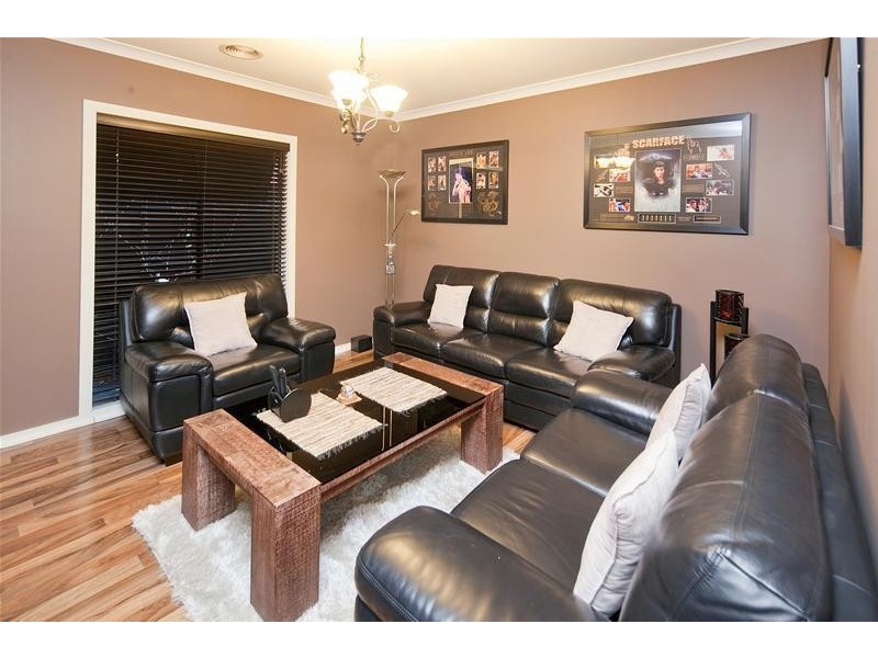 47 Merritt Avenue, Cranbourne West VIC 3977