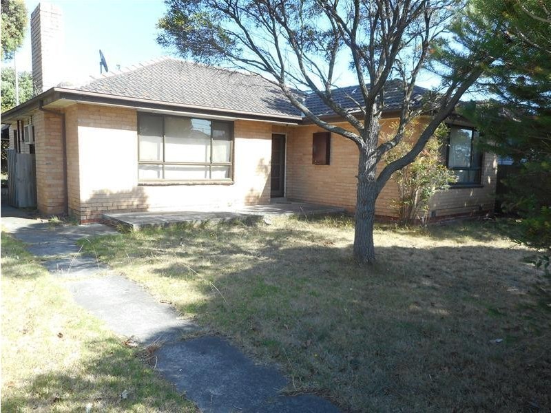 14 Lawn Road, Noble Park VIC 3174