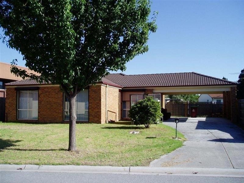 8 Botanical Grove, Doveton VIC 3177