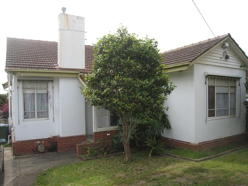 62 Benga Avenue, Dandenong VIC 3175