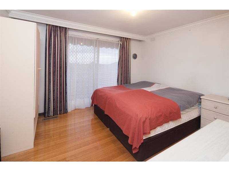 5 Breamlea Court, Dandenong North VIC 3175