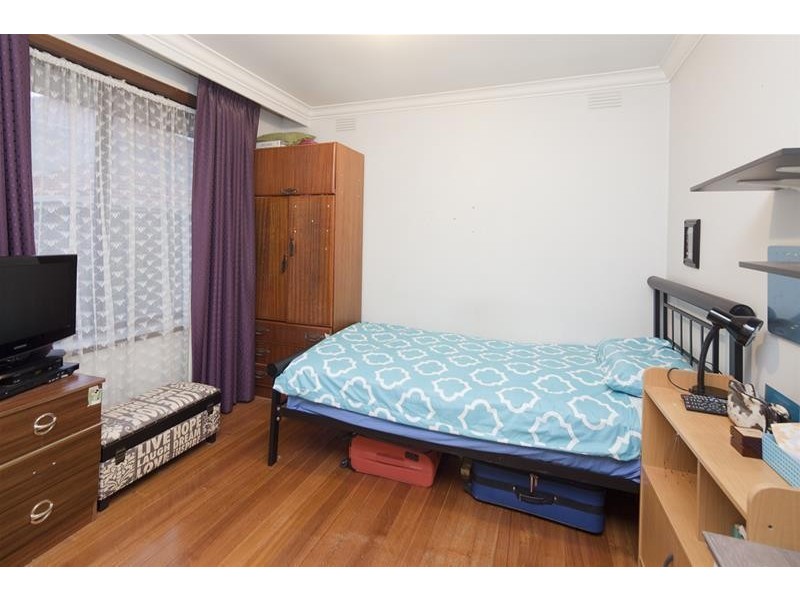 5 Breamlea Court, Dandenong North VIC 3175