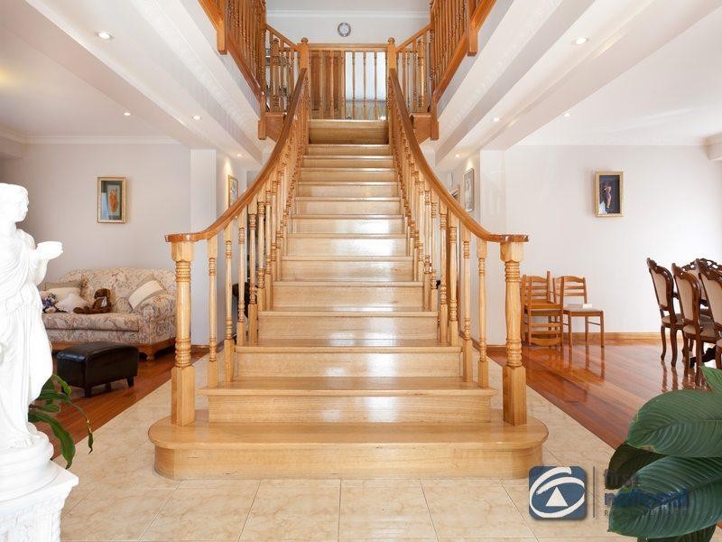 5 Jeanette Court, Mulgrave VIC 3170