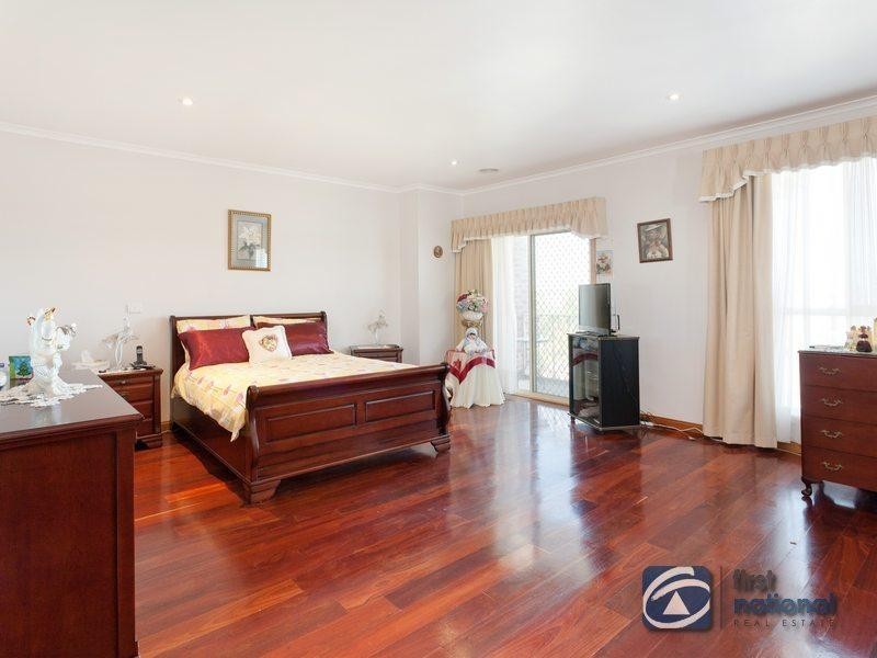 5 Jeanette Court, Mulgrave VIC 3170