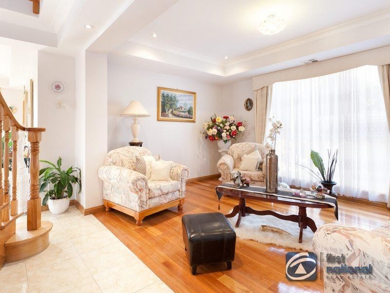 5 Jeanette Court, Mulgrave VIC 3170