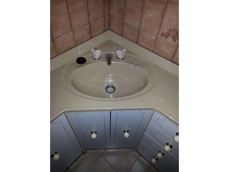 15 Granton Avenue, Endeavour Hills VIC 3802