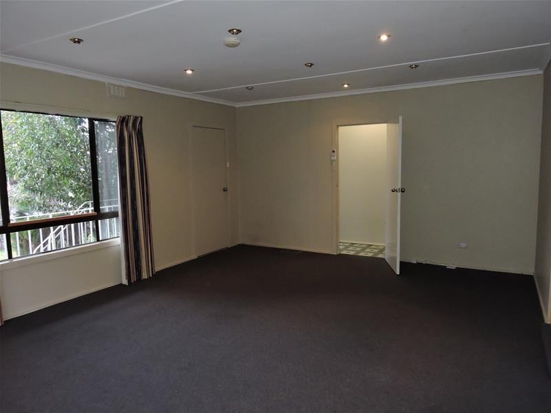 120 Power Road, Doveton VIC 3177