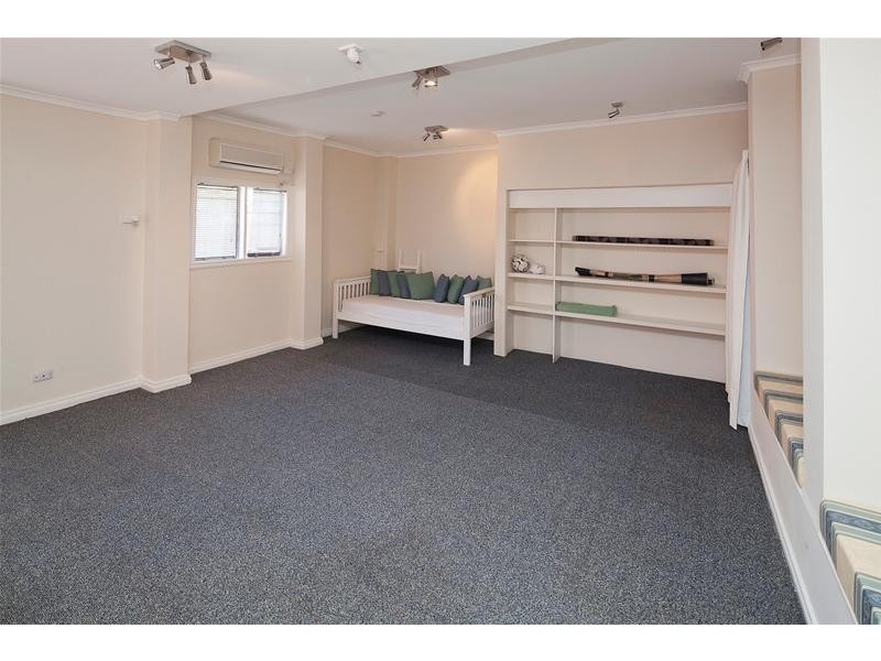 40 Clarevale Street, Clayton South VIC 3169