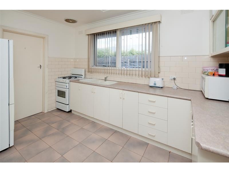 1/9 Roberts Avenue, Mulgrave VIC 3170