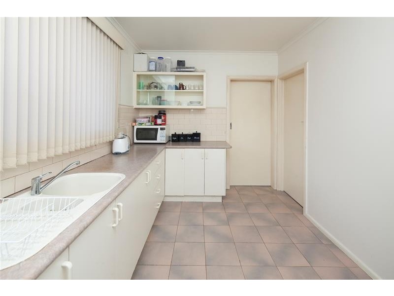 1/9 Roberts Avenue, Mulgrave VIC 3170