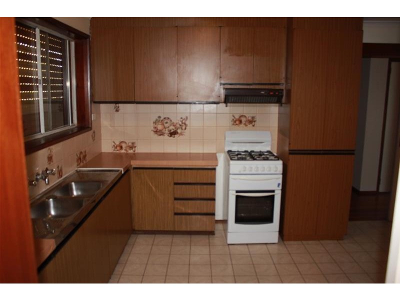 38 Browns Road, Noble Park North VIC 3174