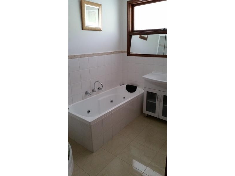 20 Glenelg Street, Dandenong North VIC 3175