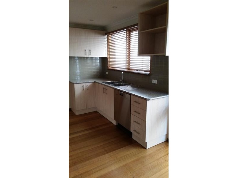 20 Glenelg Street, Dandenong North VIC 3175