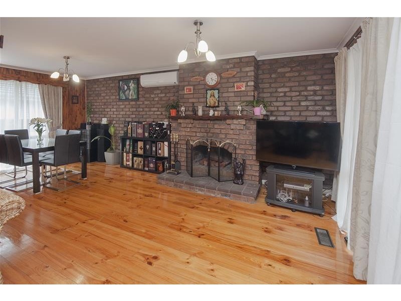 2/15 Adelaide Street, Dandenong VIC 3175