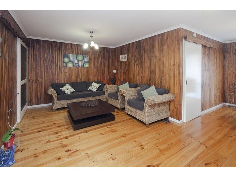 2/15 Adelaide Street, Dandenong VIC 3175