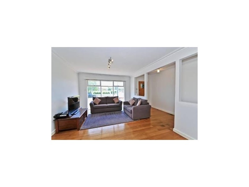 1/24 Studley Street, Mulgrave VIC 3170