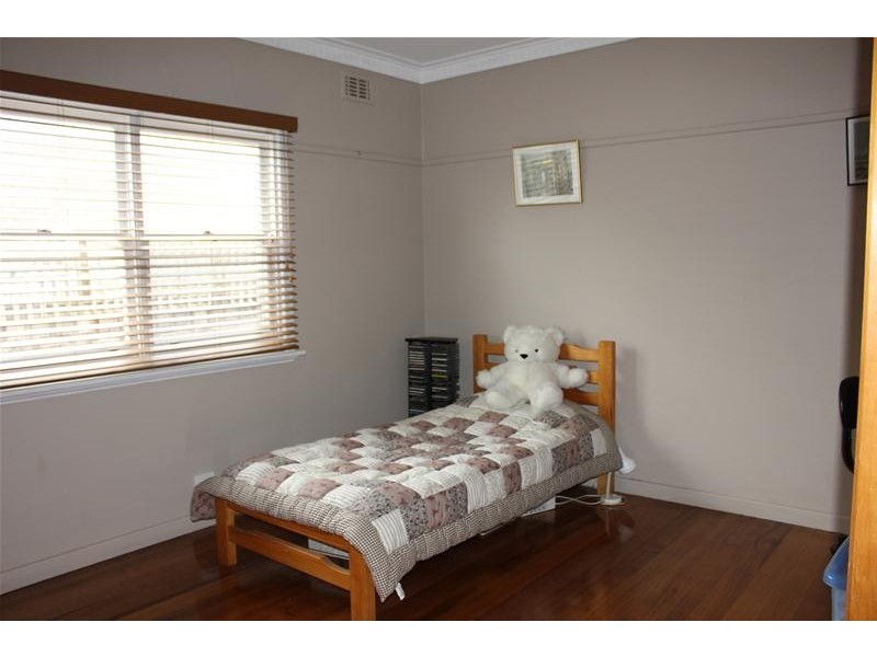 1/2 Southbourne Avenue, Dandenong South VIC 3175