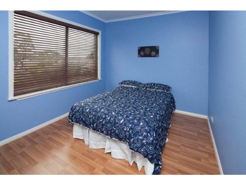 15 Scarlet Drive, Doveton VIC 3177