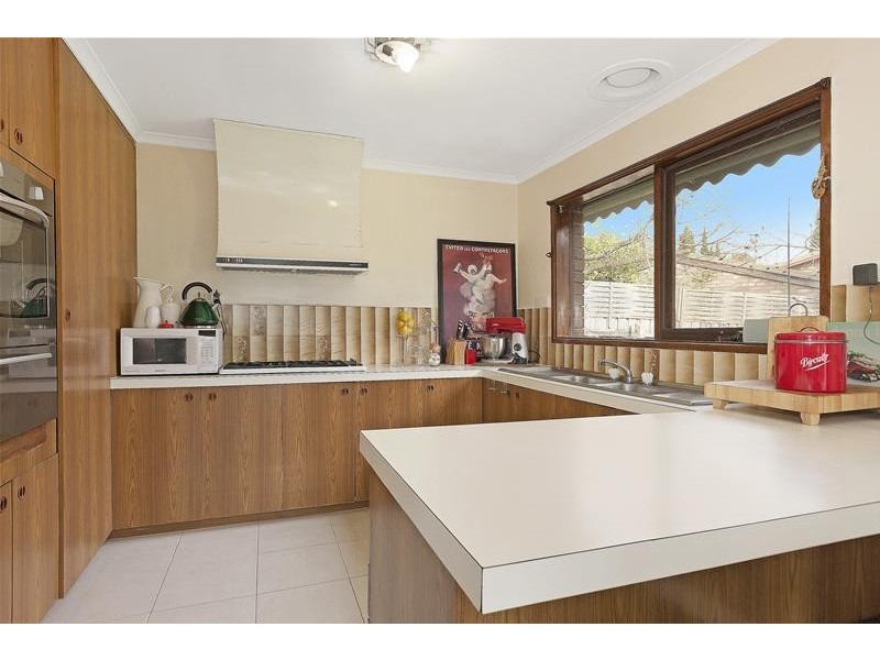 35 Haverbrack Drive, Mulgrave VIC 3170