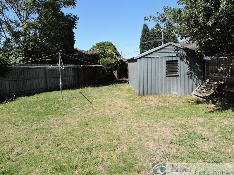 1&2/24 Ferndale Crescent, Dandenong North VIC 3175