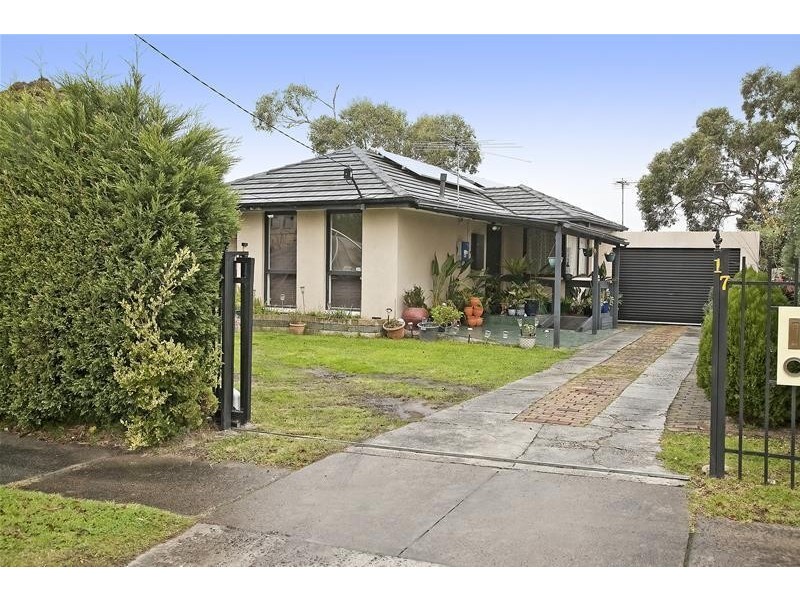 17 Page Close, Noble Park VIC 3174