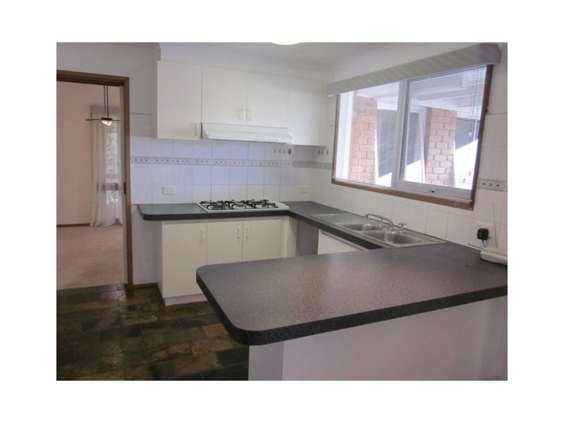 4 Sargood Court, Endeavour Hills VIC 3802