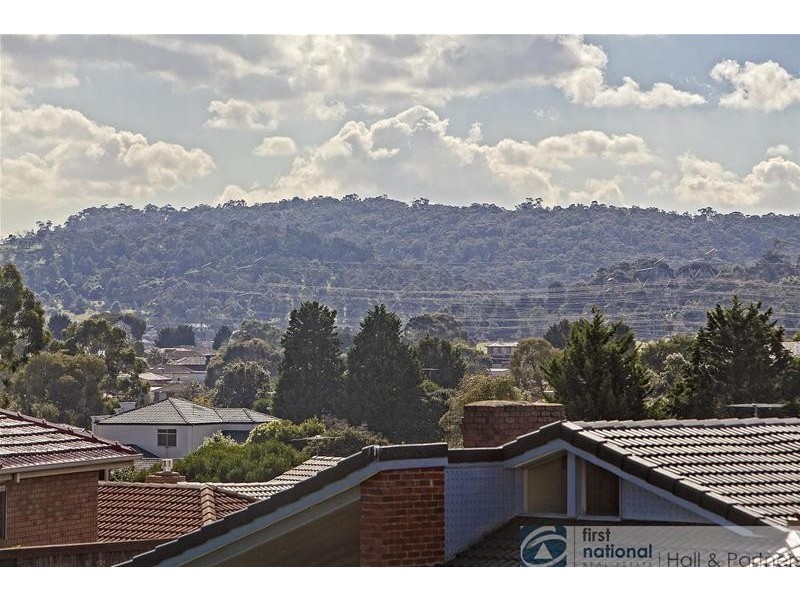 14 Kassan Gardens, Endeavour Hills VIC 3802