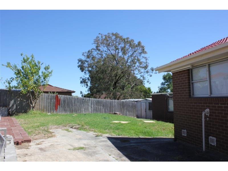 19 Lachlan Drive, Endeavour Hills VIC 3802