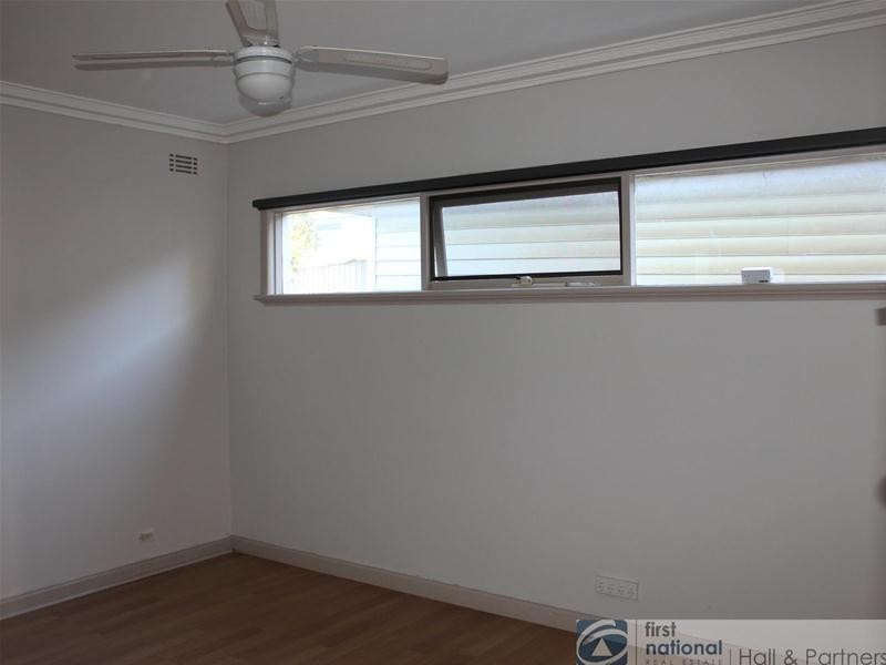 8 Mundaring Drive, Cranbourne VIC 3977