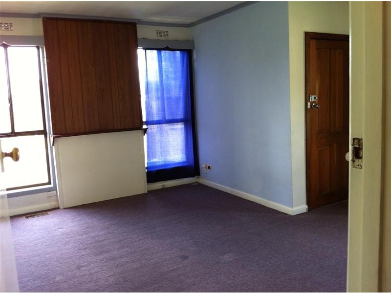 25 Deakin Crescent, Dandenong North VIC 3175